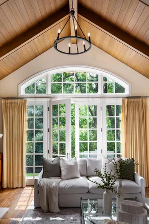 $5,298,000 | 25550 Moody Road, Los Altos Hills, CA 94022