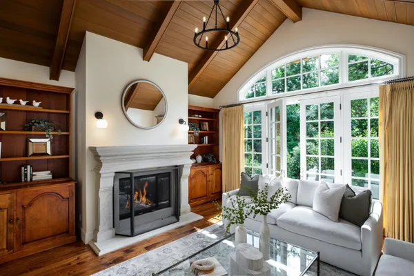 $5,298,000 | 25550 Moody Road, Los Altos Hills, CA 94022