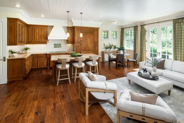 $5,298,000 | 25550 Moody Road, Los Altos Hills, CA 94022