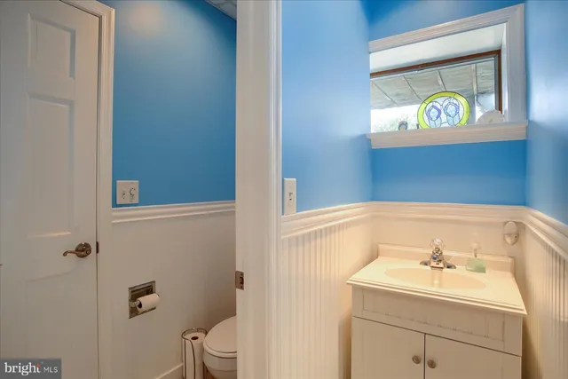 $990,000 | 324 West Orchard Drive, Palmyra, PA 17078