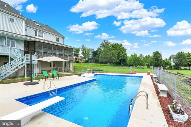 $990,000 | 324 West Orchard Drive, Palmyra, PA 17078