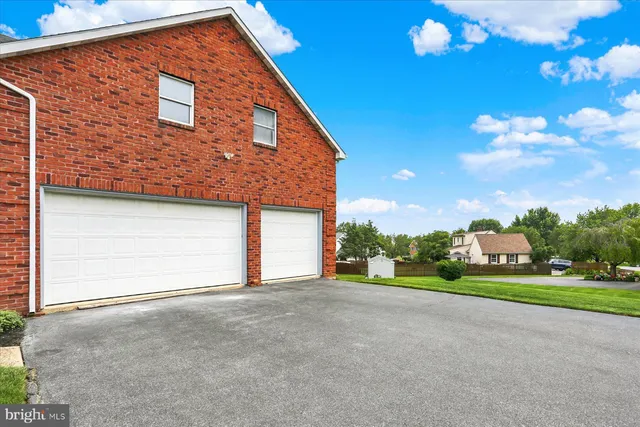 $990,000 | 324 West Orchard Drive, Palmyra, PA 17078