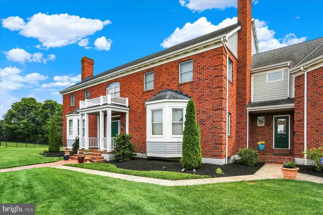 $990,000 | 324 West Orchard Drive, Palmyra, PA 17078