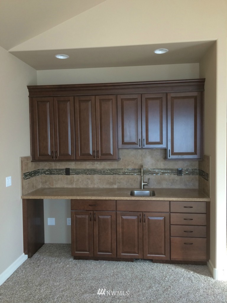 9204 Coolidge Road Yakima, WA 98903 - Photo 5 of 7