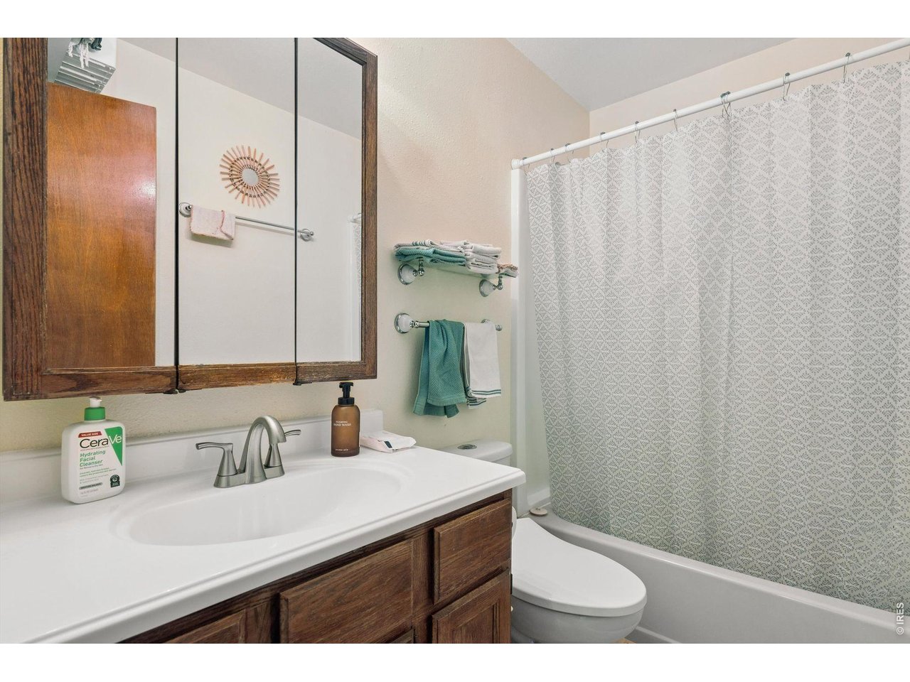 724 Mead Street Louisville, CO 80027 - Photo 36 of 38 Unit two upstairs bath
