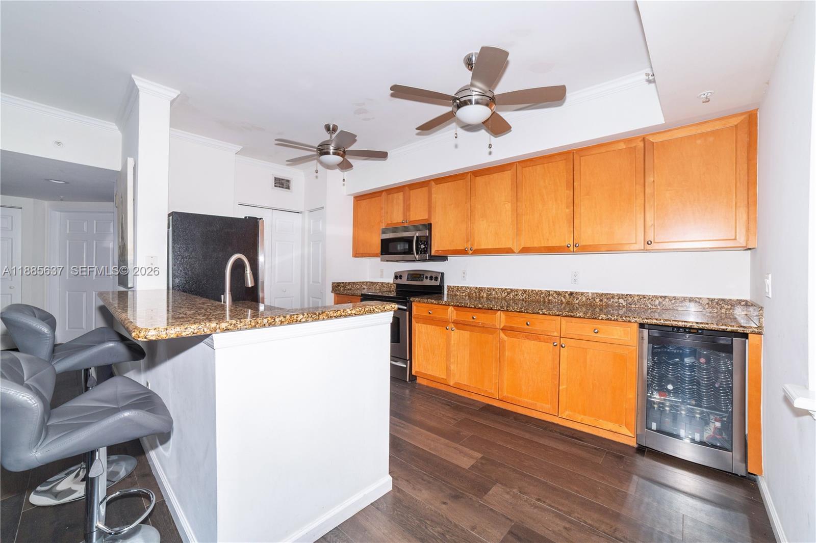 17150 North Bay Road, Unit 2914 Sunny Isles Beach, FL 33160 - Photo 11 of 55