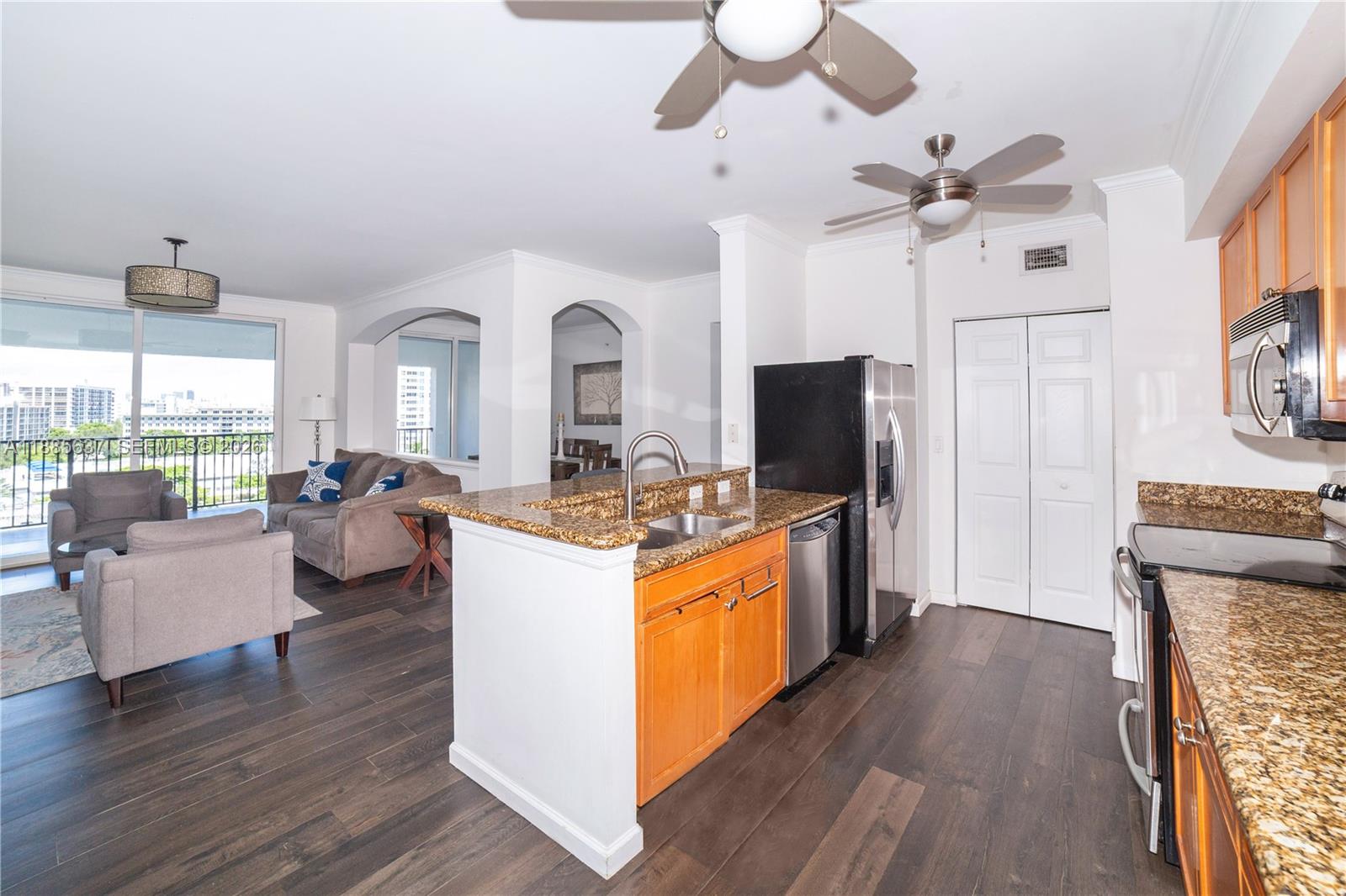 17150 North Bay Road, Unit 2914 Sunny Isles Beach, FL 33160 - Photo 6 of 55