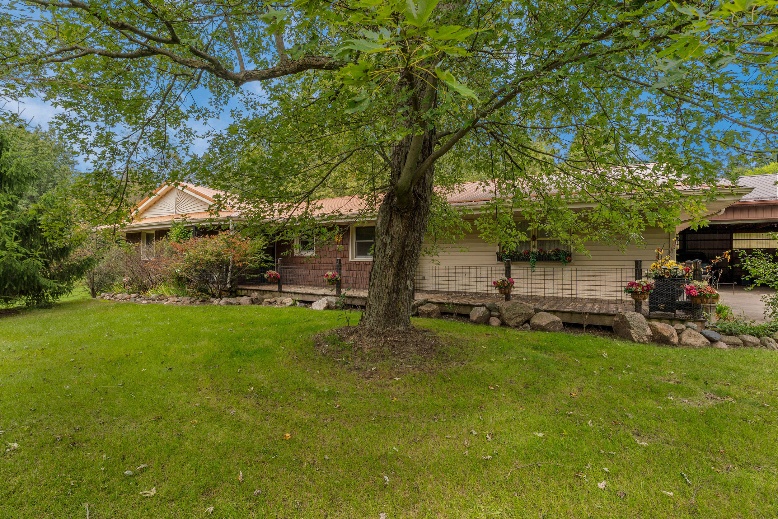 6254 Hudson Road Osseo, MI 49266 - Photo 1 of 24 front