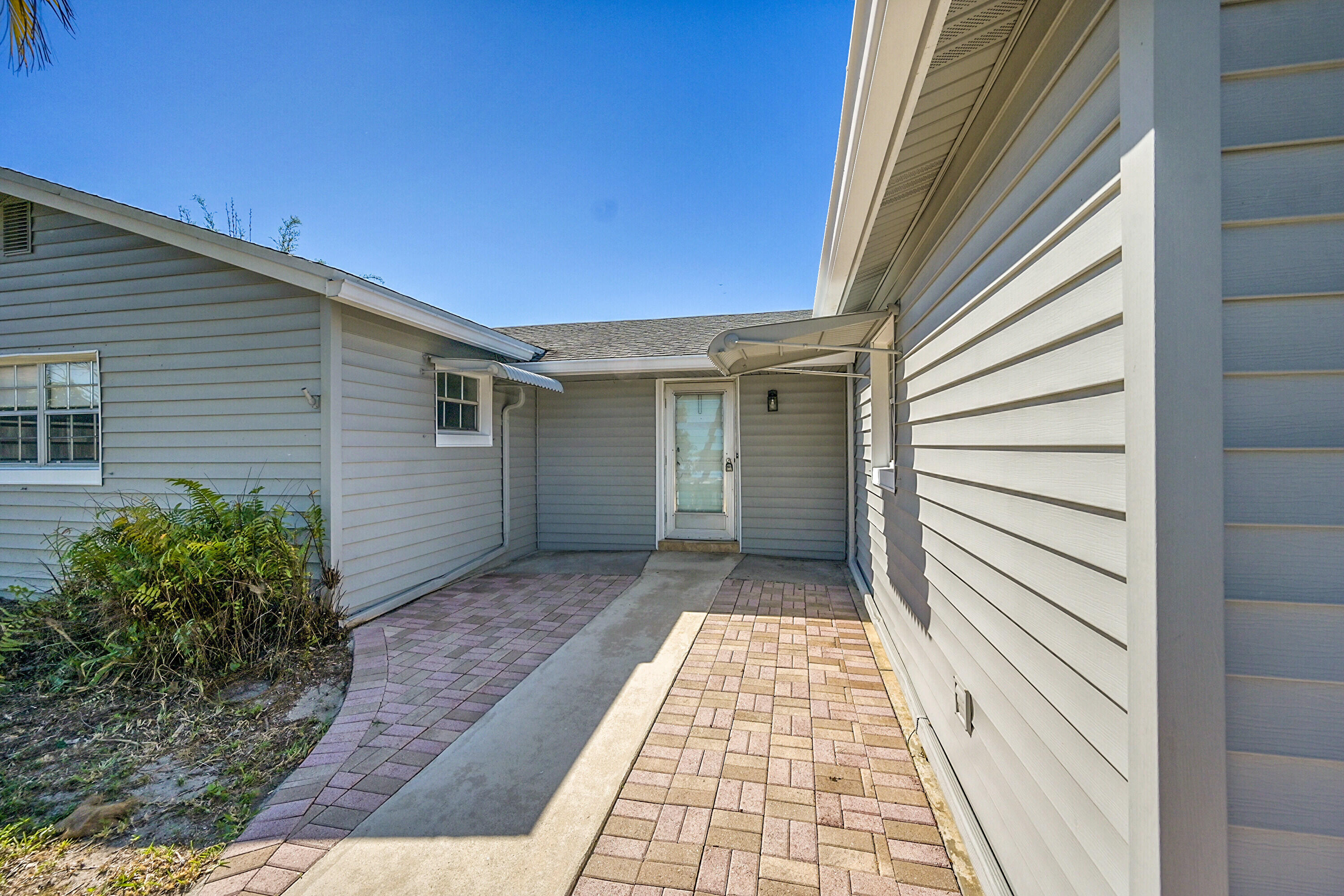 9174 Southwest 2nd Street Boca Raton, FL 33428 - Photo 26 of 28 Front