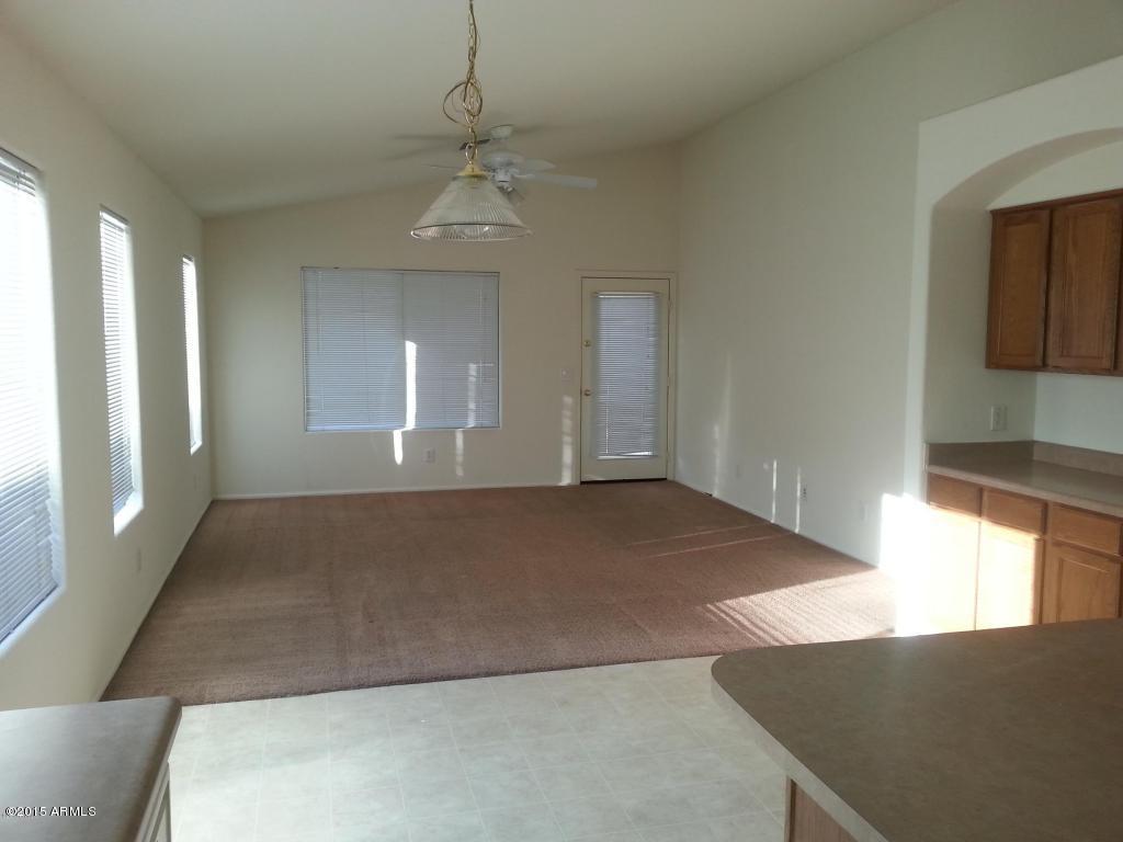 4606 West Beverly Road Laveen, AZ 85339 - Photo 5 of 13 Familyroom from Kit..jpg