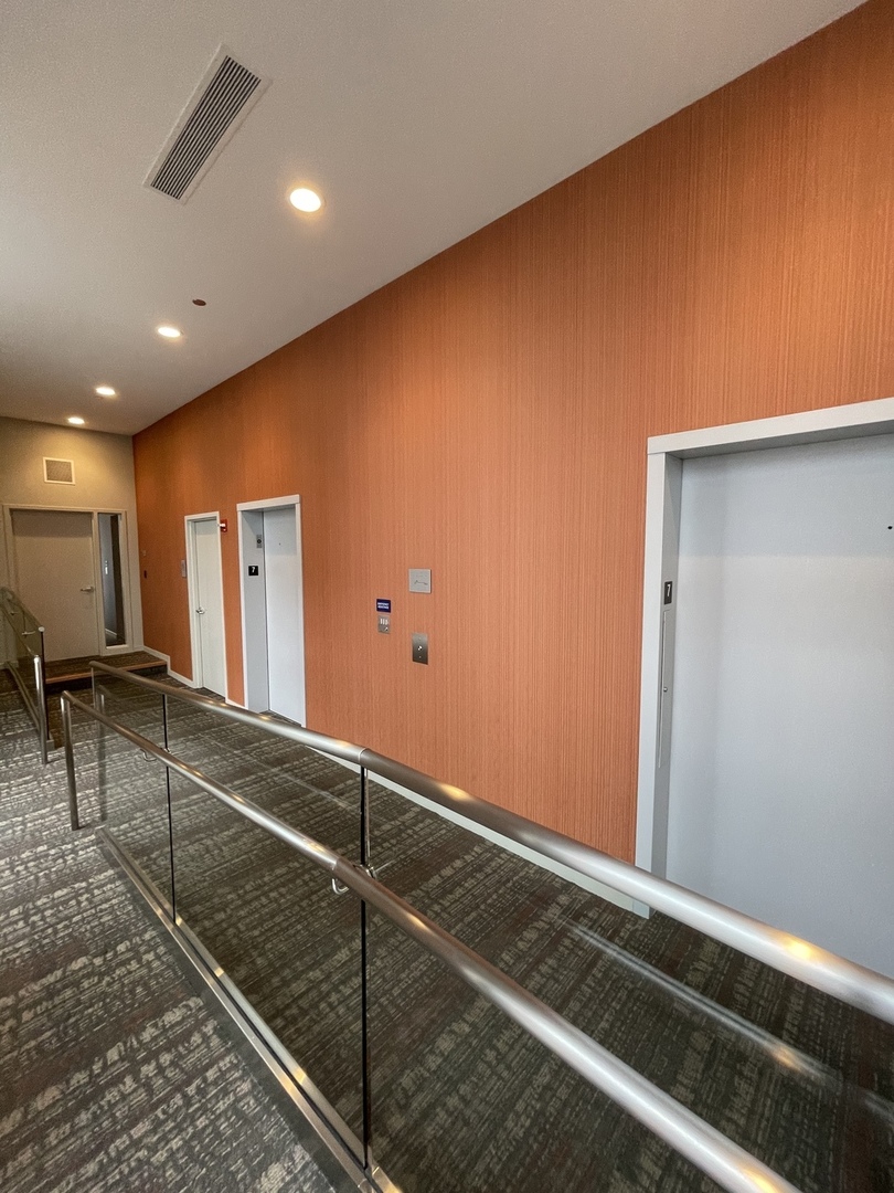 558 West Webster Avenue, Unit 504 Chicago, IL 60614 - Photo 19 of 22