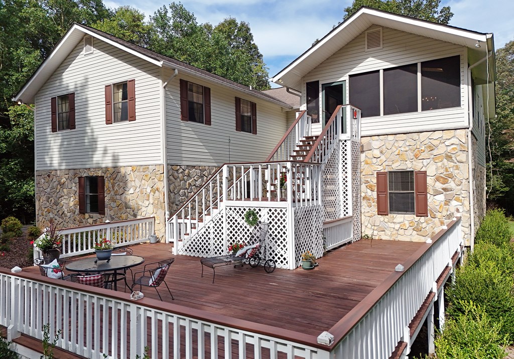 409 Johnson Mill Road Ellijay, GA 30536 - Photo 11 of 58 Gallery Image 11