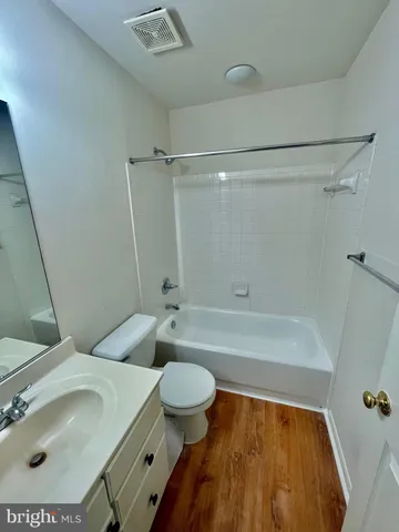 $2,895 | 16949 Toms River Loop, Dumfries, VA 22026