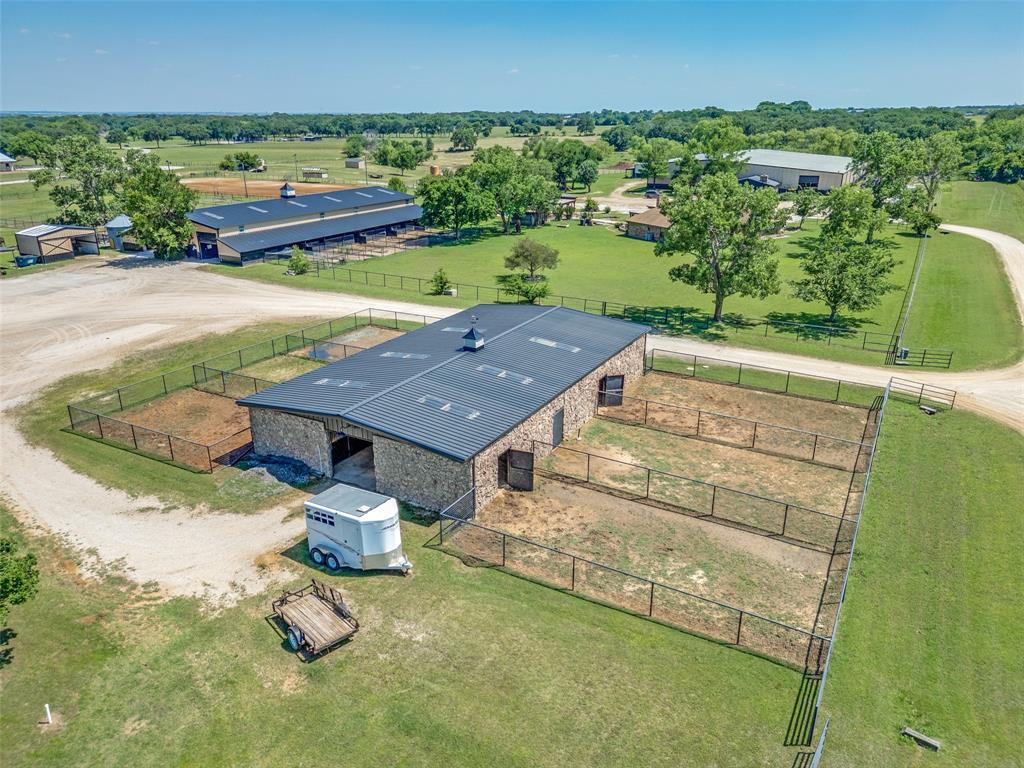 9940 Cole Road Pilot Point, TX 76258 - Photo 21 of 39