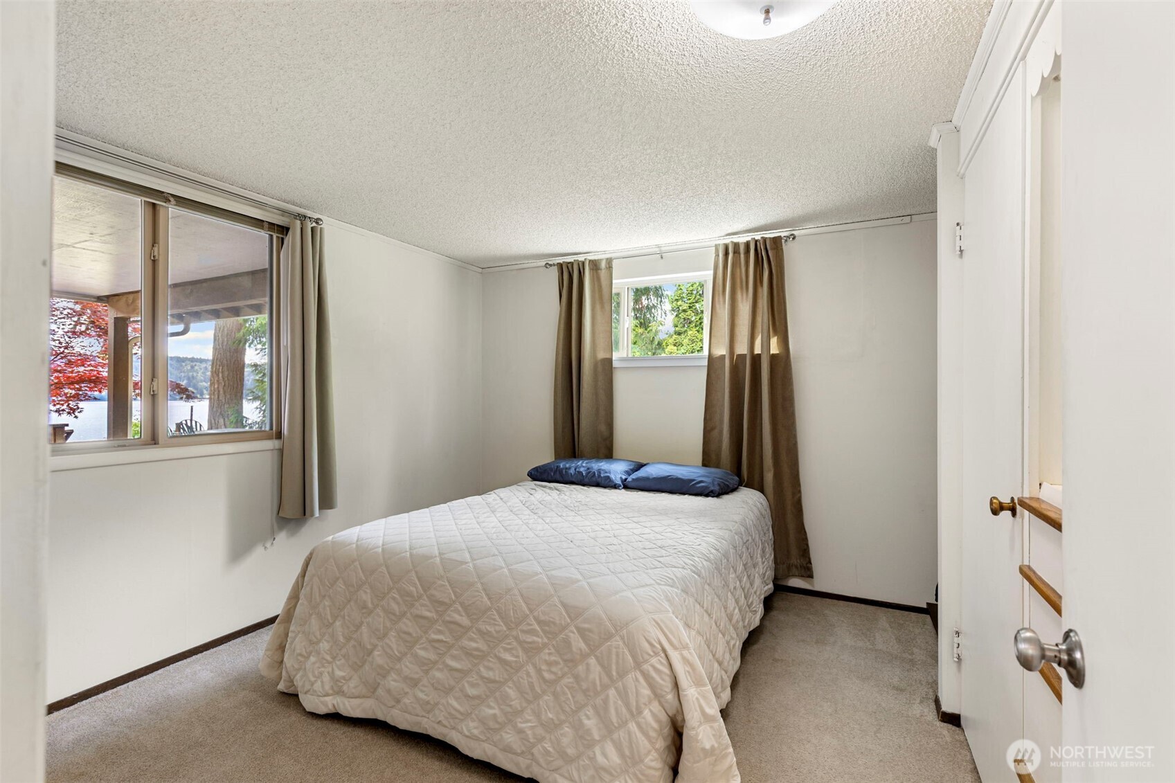 6222 Illahee Road Northeast Bremerton, WA 98311 - Photo 28 of 39