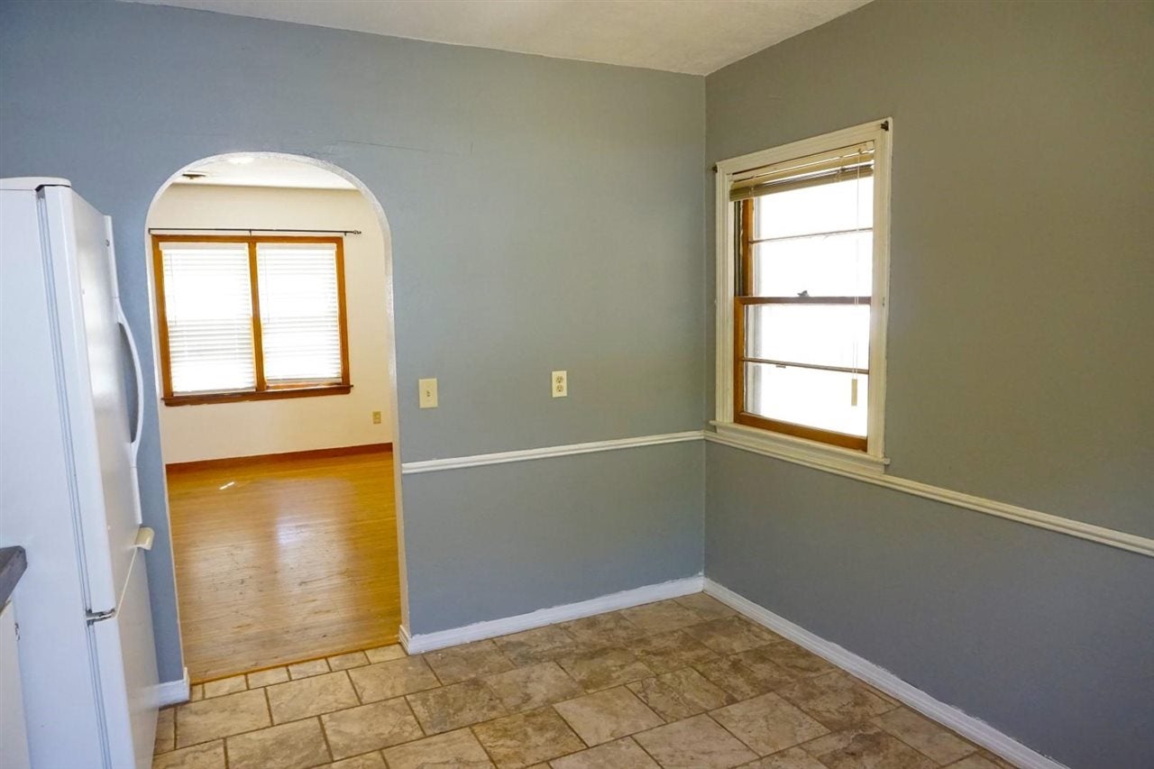 711 Maple Street Perry, OK 73077 - Photo 9 of 26 Gallery Image 9