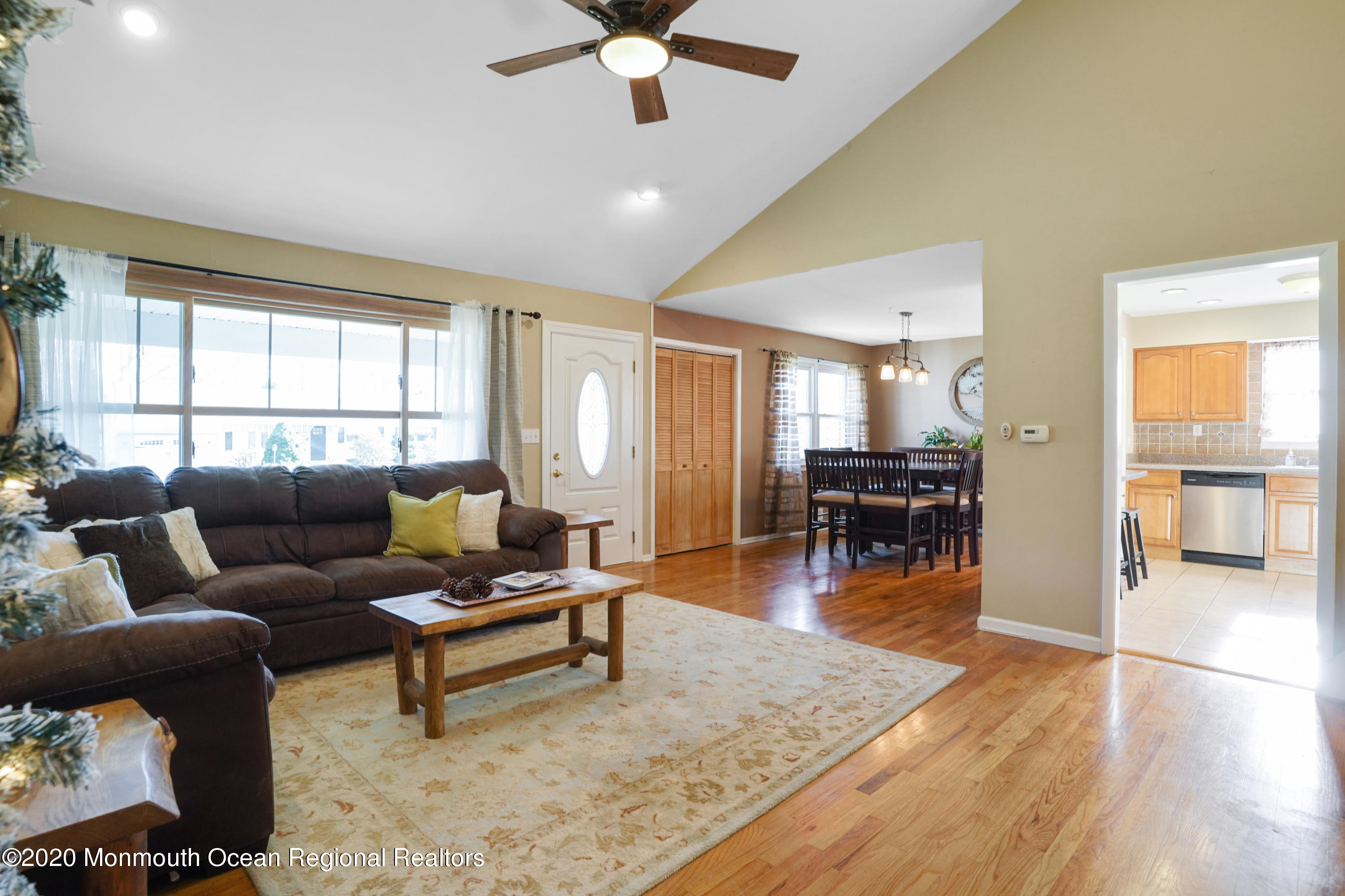 416 Bella Vista Road Brick, NJ 08724 - Photo 4 of 22 VMD_014
