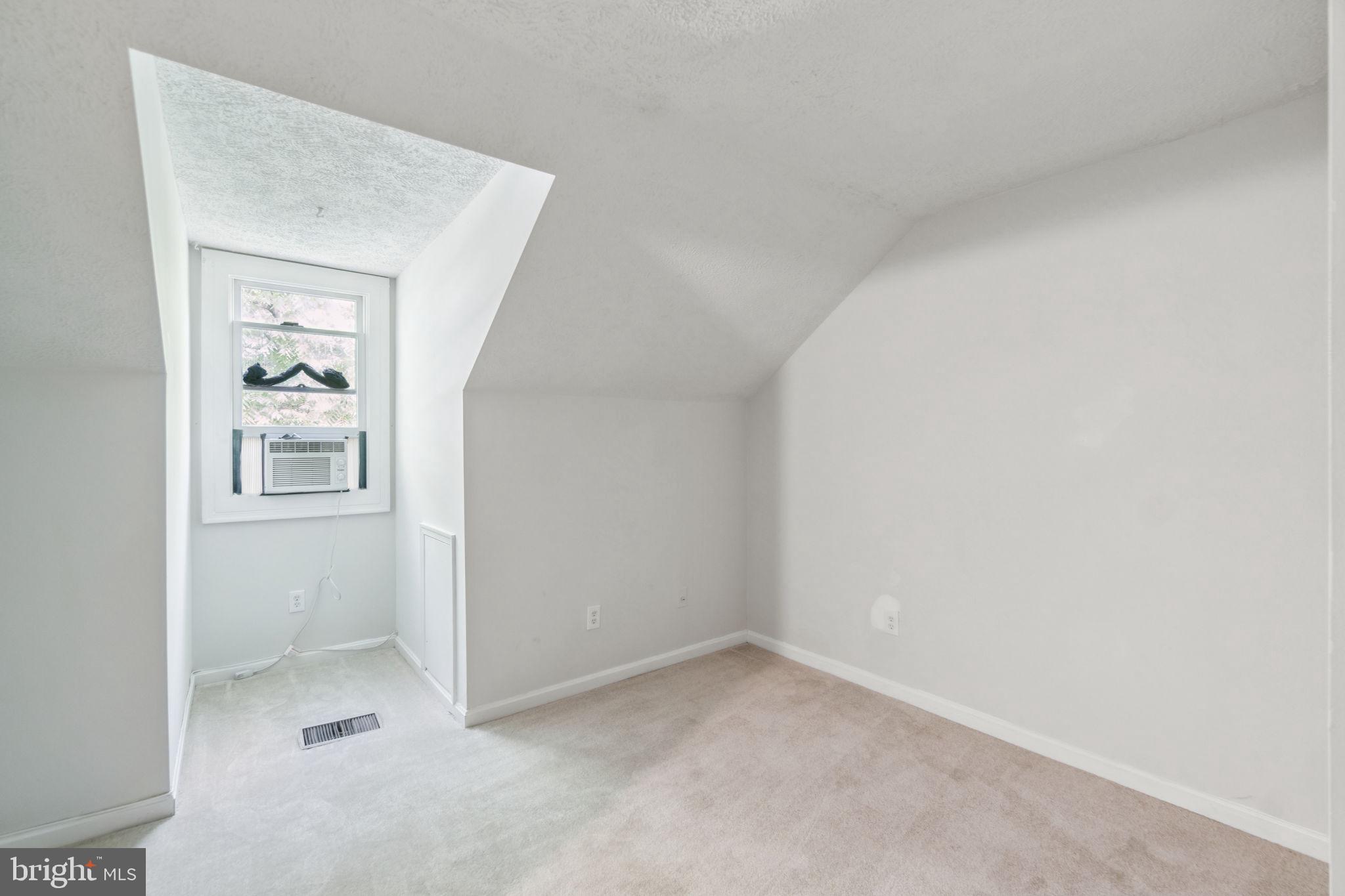6711 Washington Boulevard, Unit C Arlington, VA 22205 - Photo 29 of 30 a view of an empty room