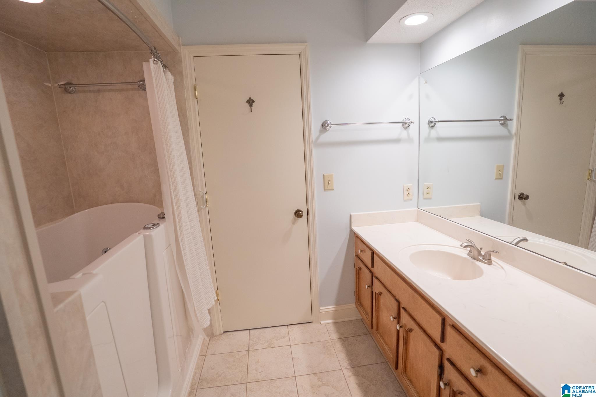 4718 Bridgewater Road Birmingham, AL 35243 - Photo 32 of 55