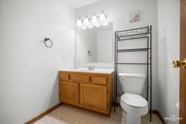 $339,900 | 29 Elm Avenue, Fox Lake, IL 60020