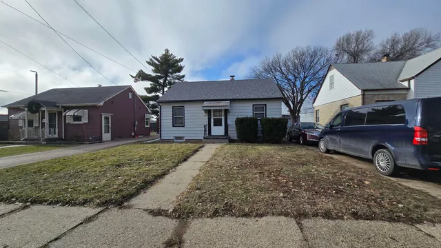 $100,000 | 1524 Virginia Avenue, Rockford, IL 61101