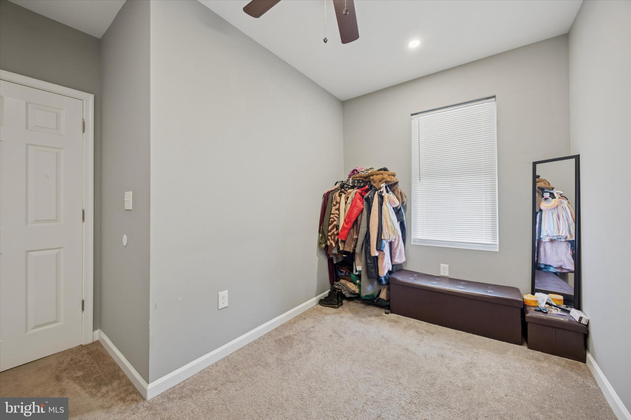 1210 Atwood Road Philadelphia, PA 19151 - Photo 19 of 25 Cozy room with natural light and potential.