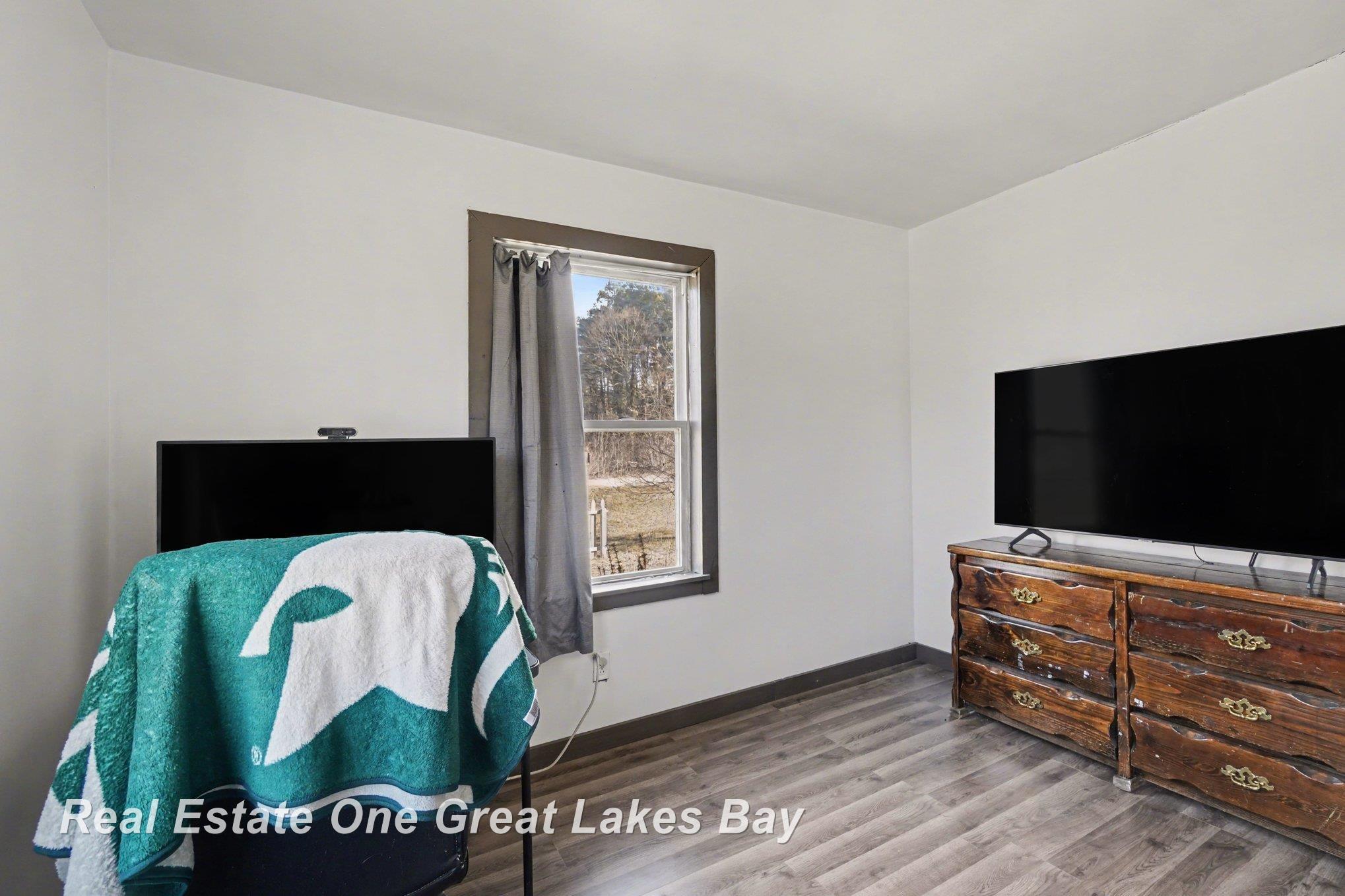 1005 Conrad Road Standish, MI 48658 - Photo 18 of 26
