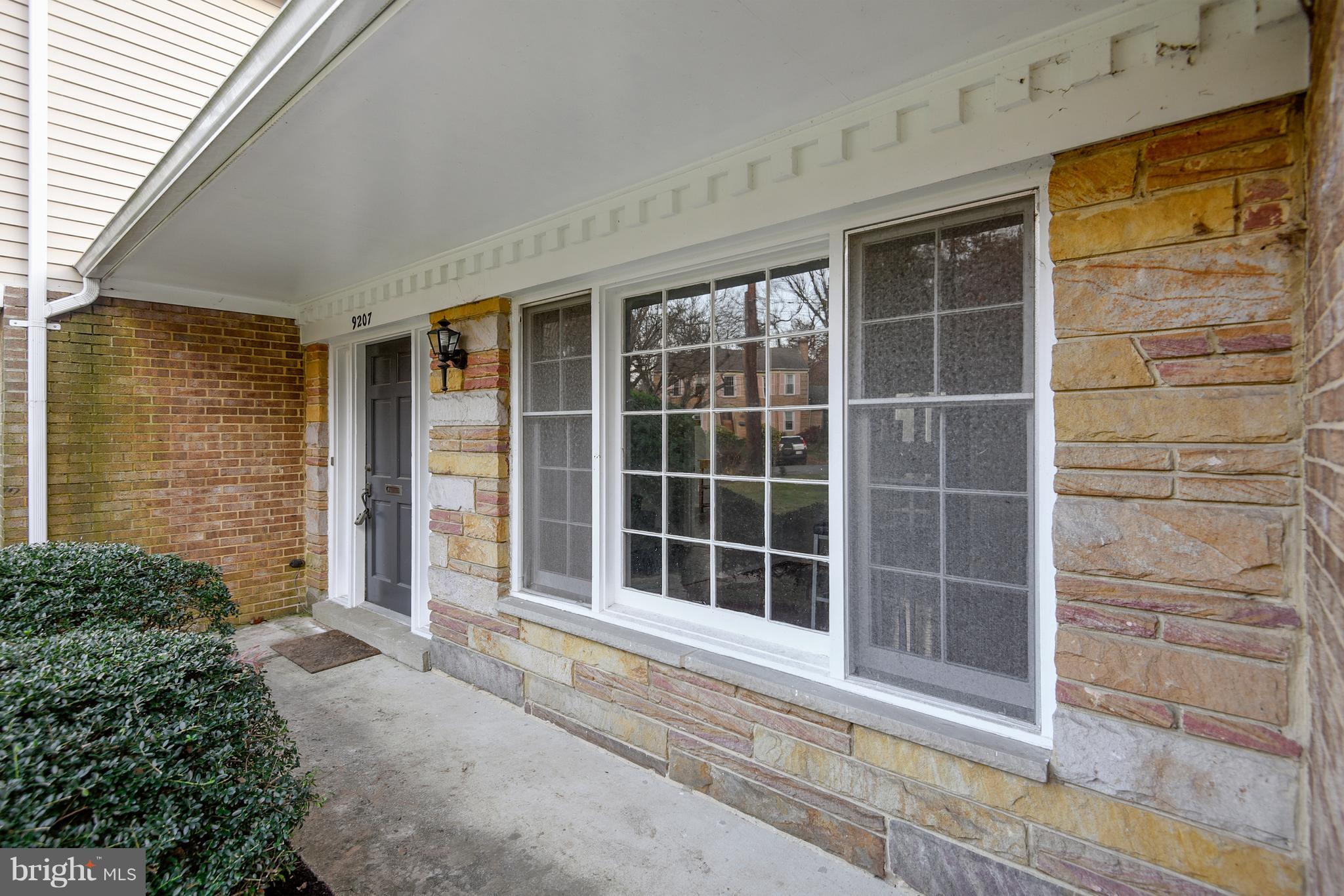 Covered Front Porch
