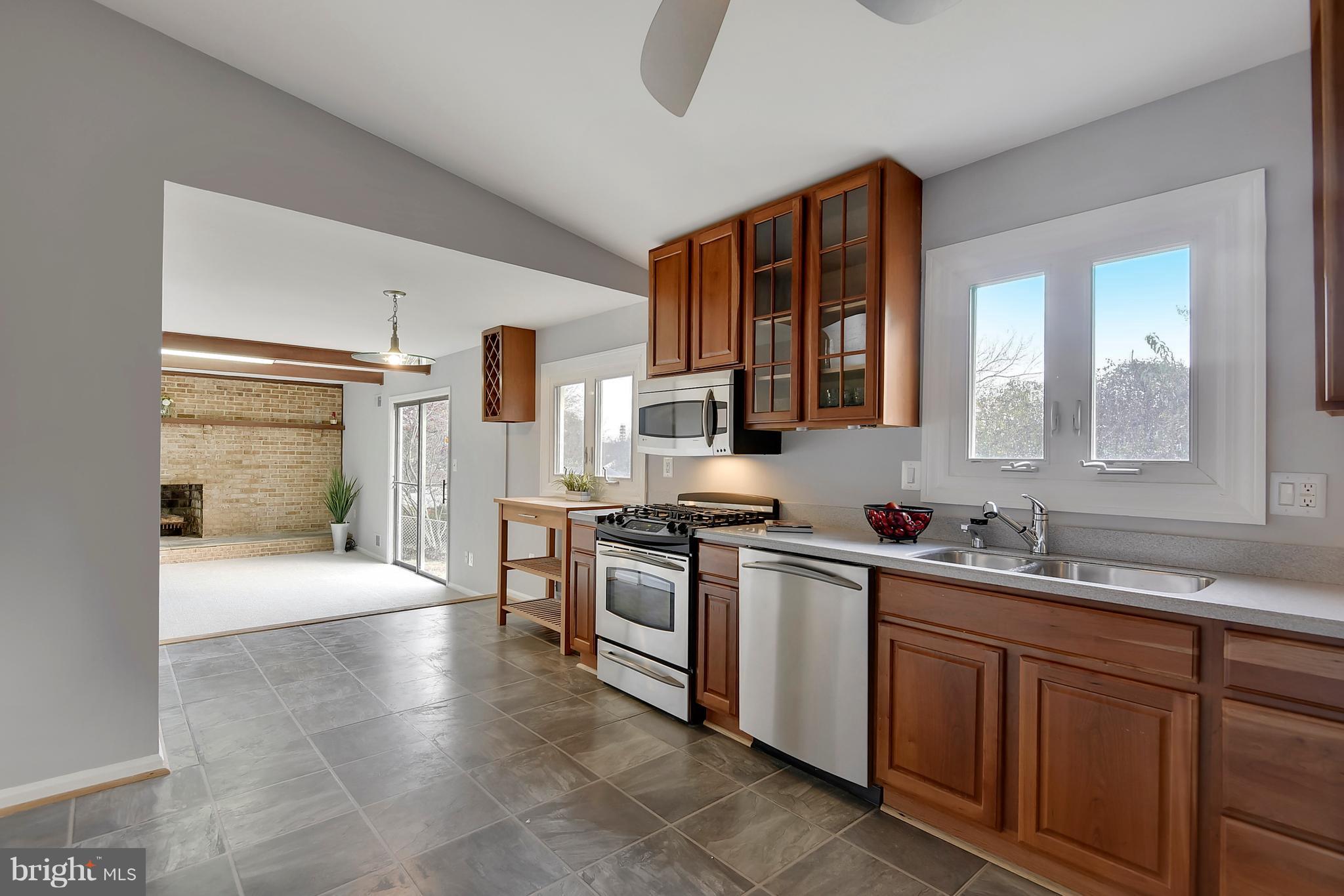 9207 Fernwood Road Bethesda, MD 20817 - Photo 13 of 41 Kitchen Open to Family Room