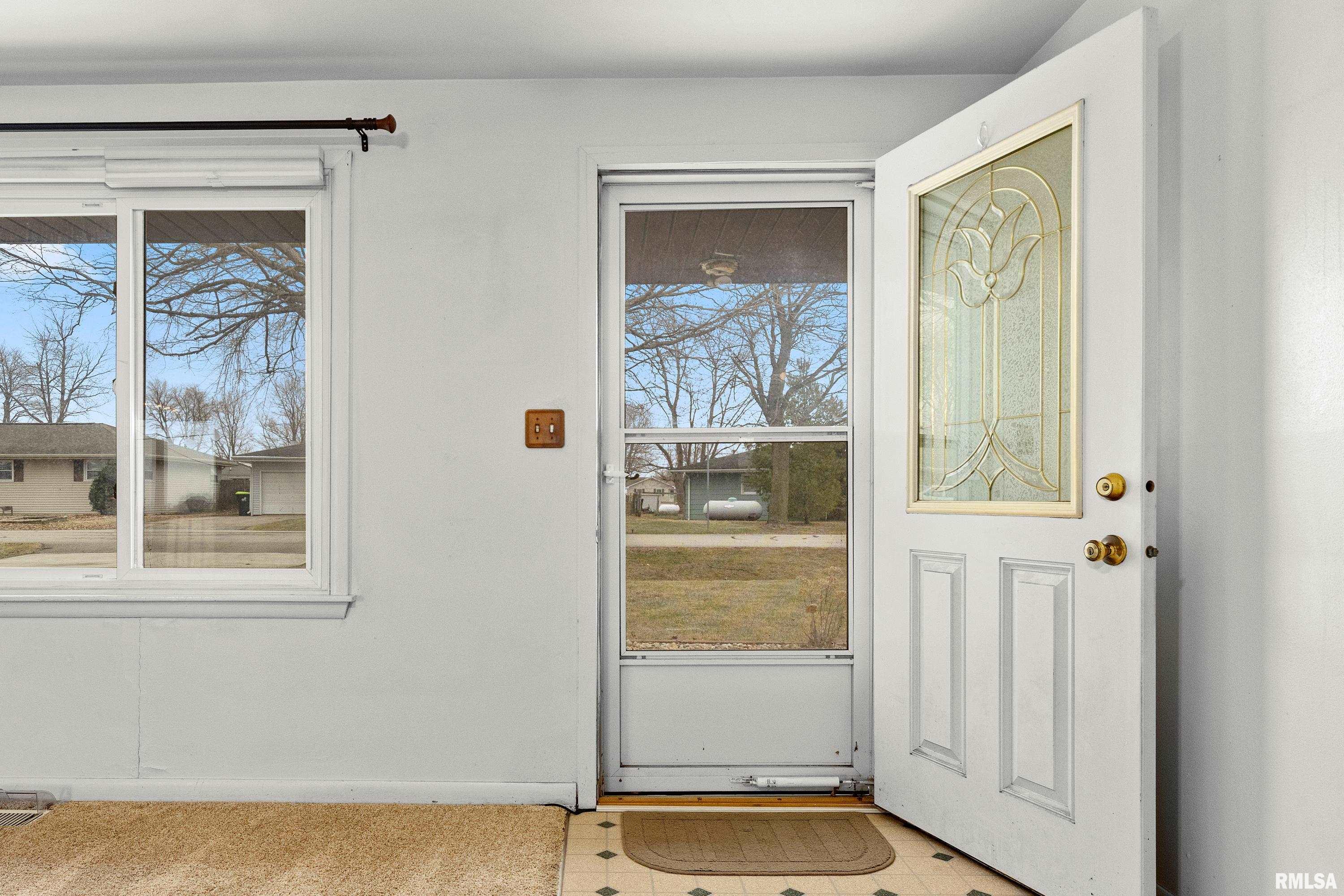 103 Durant Street Morton, IL 61550 - Photo 5 of 36