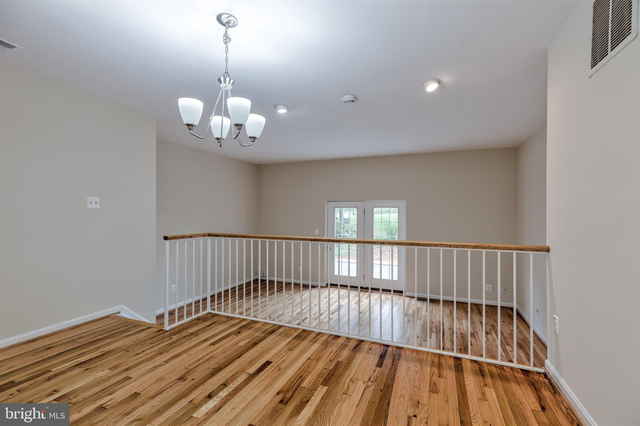 2196 Golf Course Drive Reston, VA 20191 - Photo 7 of 35 Dining Room
