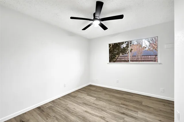 $150,000 | 12040 Mighty Oak Drive, Houston, TX 77066