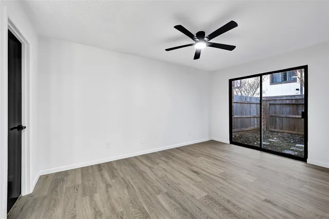 $150,000 | 12040 Mighty Oak Drive, Houston, TX 77066