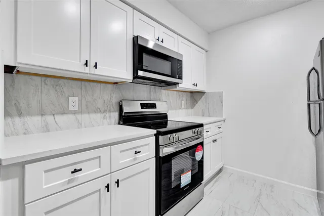 $150,000 | 12040 Mighty Oak Drive, Houston, TX 77066