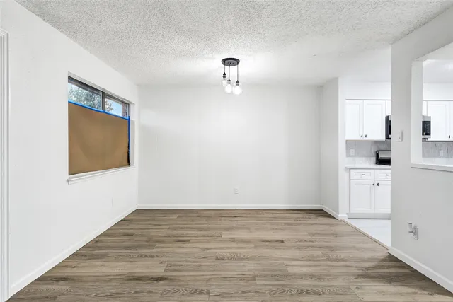 $150,000 | 12040 Mighty Oak Drive, Houston, TX 77066