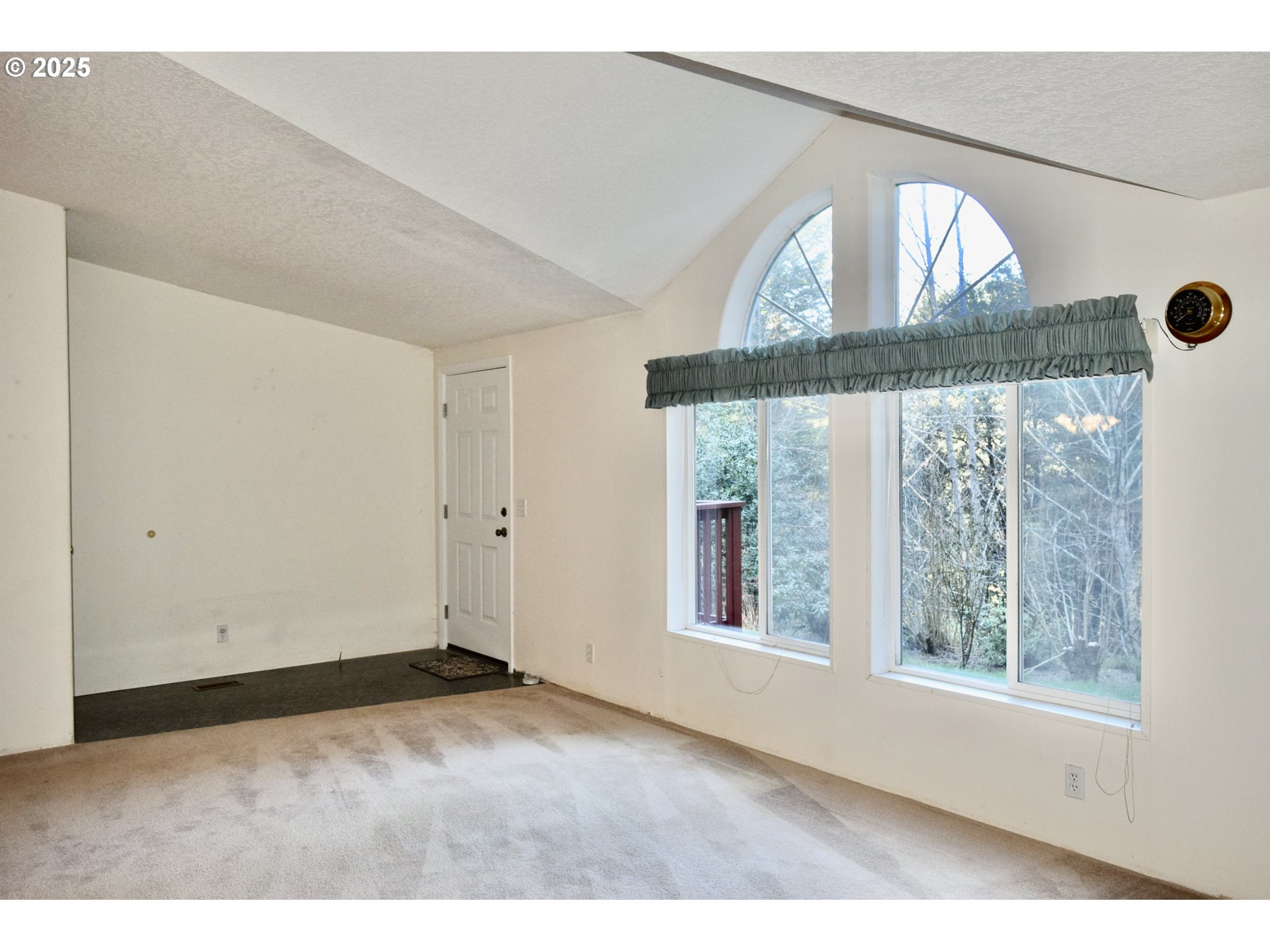 31835 Rumley Hill Road Gold Beach, OR 97444 - Photo 12 of 26 Gallery Image 12