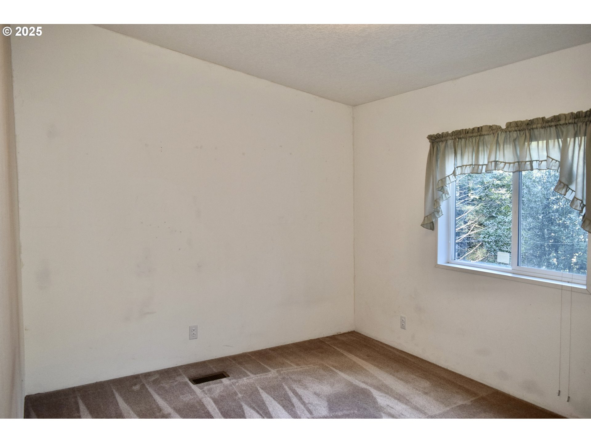 31835 Rumley Hill Road Gold Beach, OR 97444 - Photo 18 of 26 Gallery Image 18