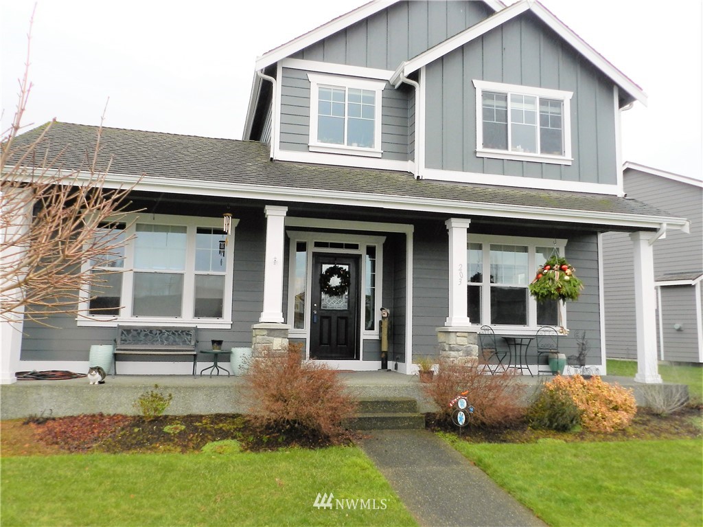 203 Cardinal Street Southwest Orting, WA 98360 - Photo 2 of 36 Gallery Image 2