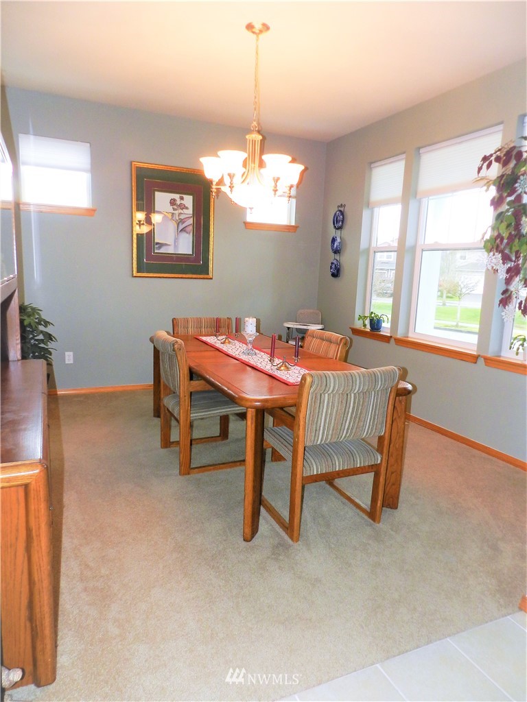 203 Cardinal Street Southwest Orting, WA 98360 - Photo 6 of 36 Gallery Image 6