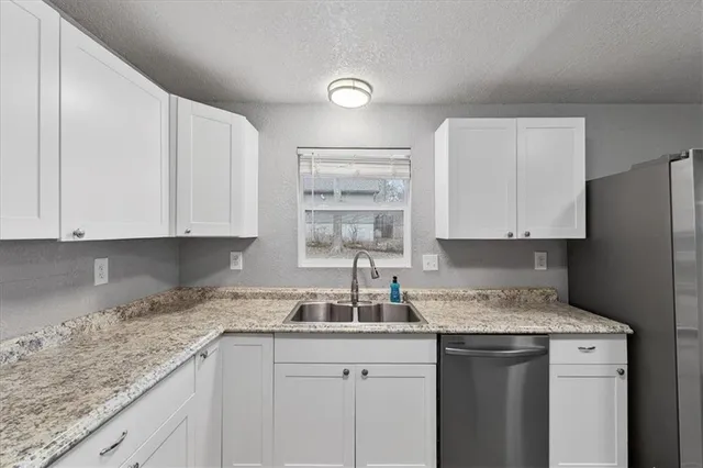 $215,000 | 175 Emerson Avenue, Bonner Springs, KS 66012