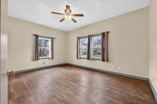 $215,000 | 175 Emerson Avenue, Bonner Springs, KS 66012