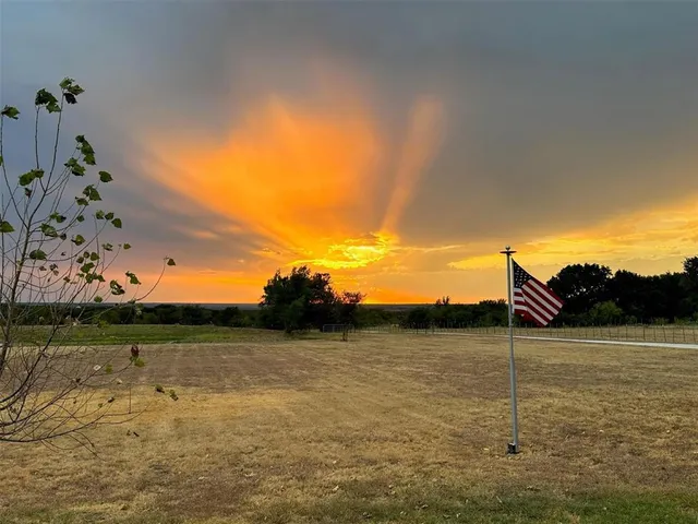 $879,000 | 2901 Wind Mill Court, Tolar, TX 76476