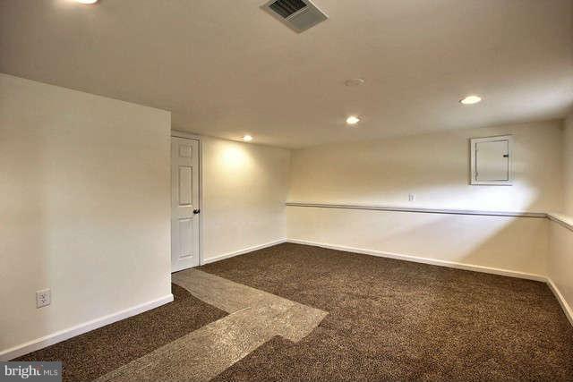 4100 Paran Road Randallstown, MD 21133 - Photo 18 of 27 Family Room