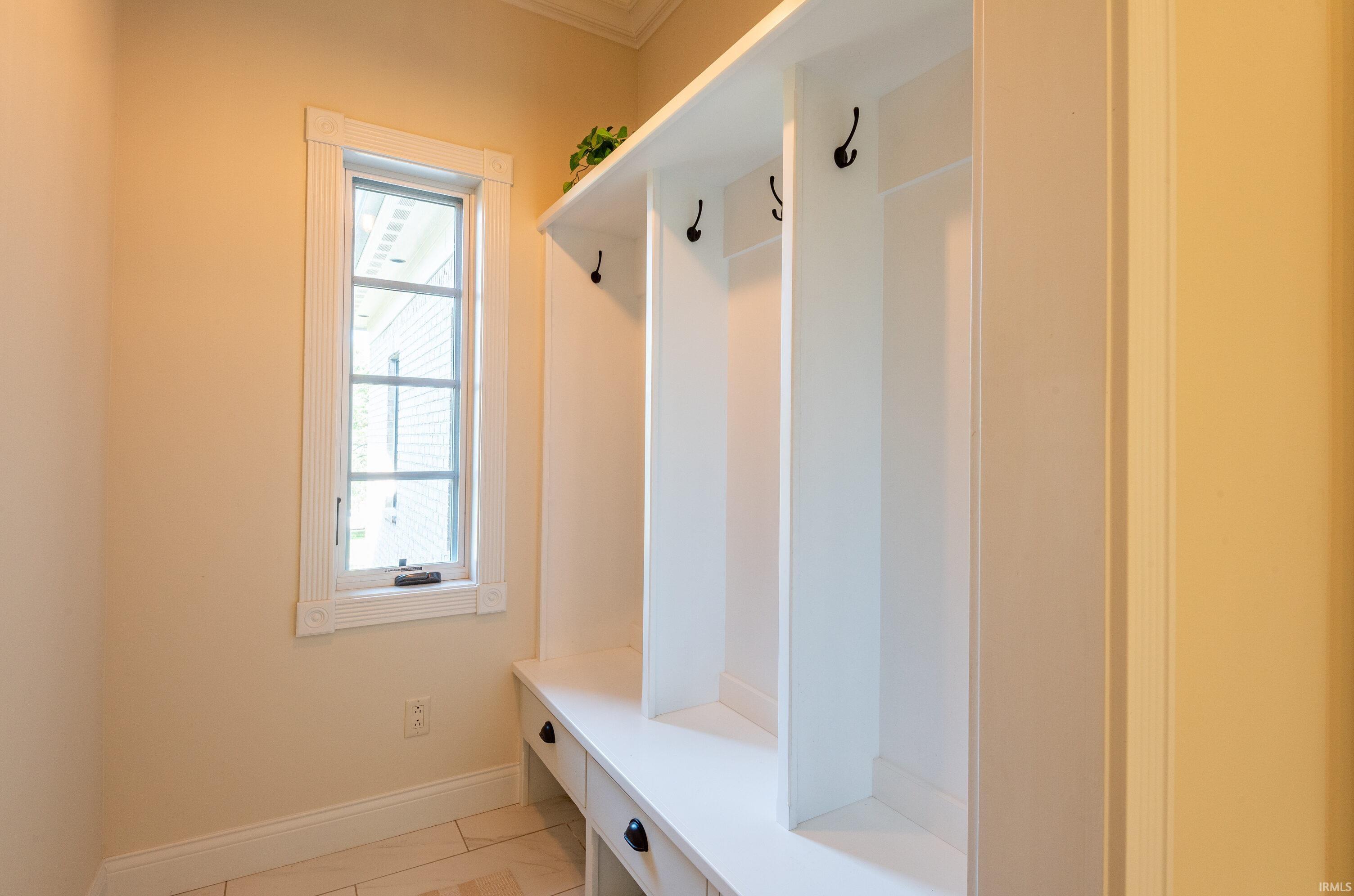 9225 Foggy Ridge Lane Bloomington, IN 47401 - Photo 13 of 36