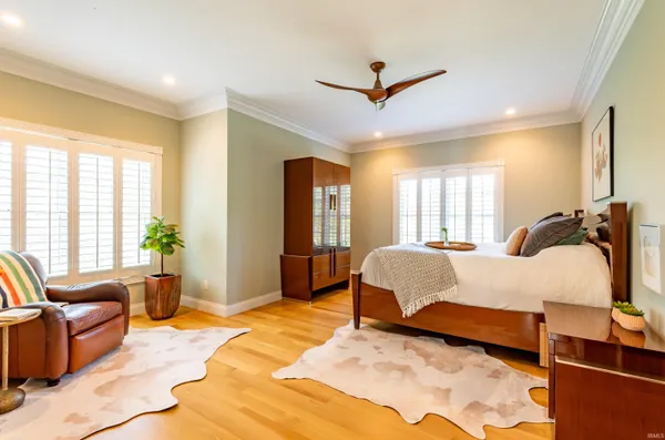 $949,000 | 9225 Foggy Ridge Lane, Bloomington, IN 47401