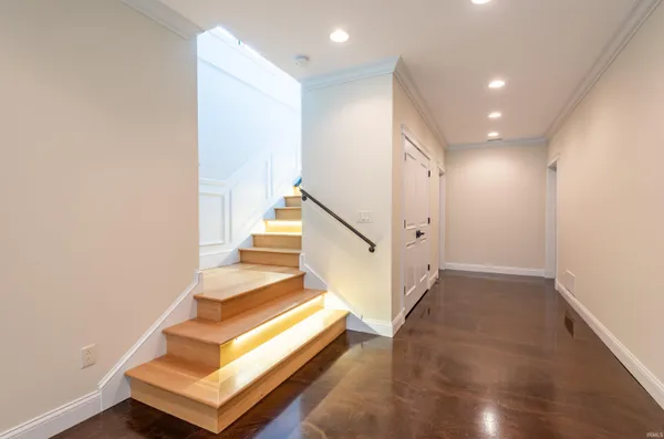 $949,000 | 9225 Foggy Ridge Lane, Bloomington, IN 47401