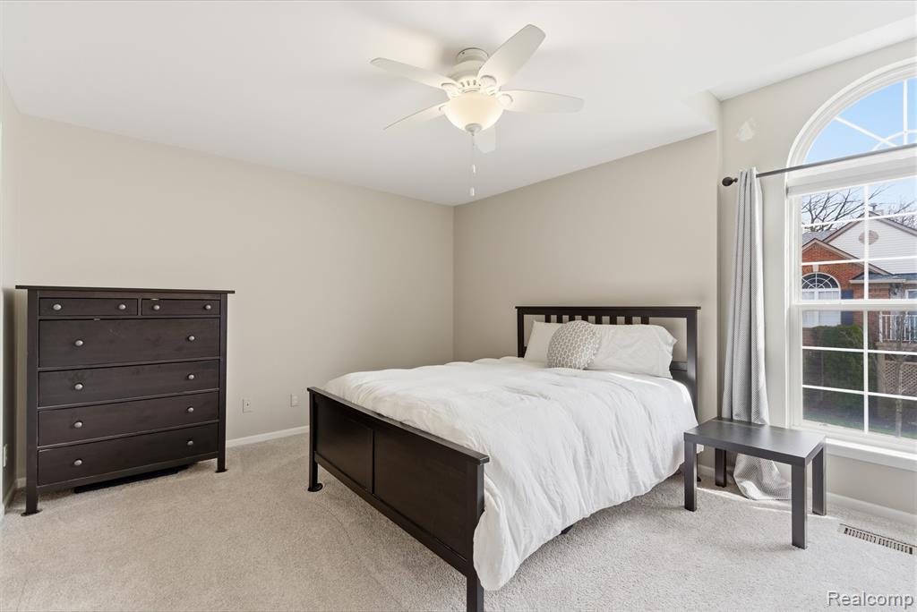 3402 Tremonte Circle Rochester, MI 48306 - Photo 17 of 37