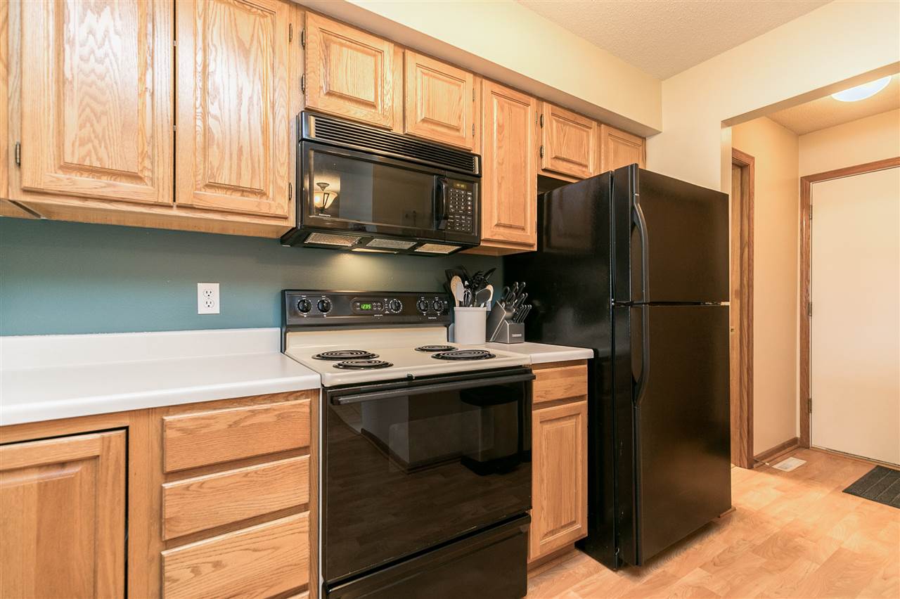 2875 Ridgeview Way Marion, IA 52302 - Photo 13 of 25 Gallery Image 13