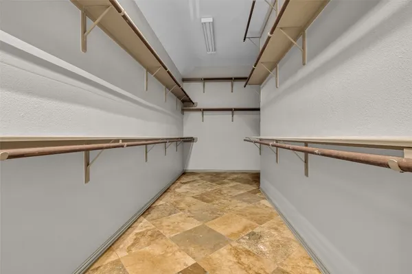 $8,500 | 19309 Whispering Grove East, Tomball, TX 77377