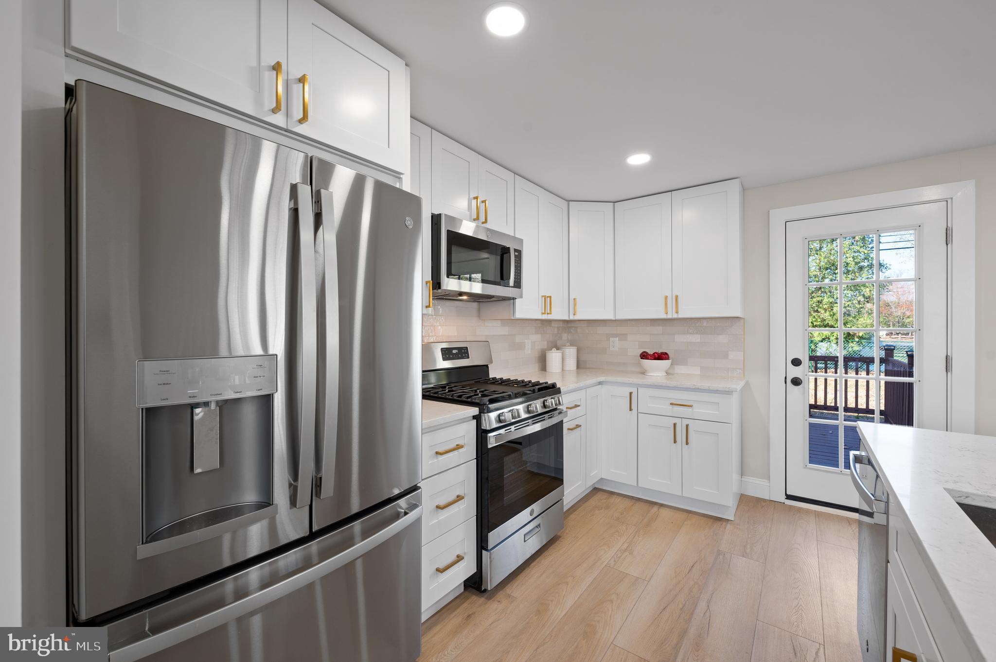 601 Bickmore Drive Wallingford, PA 19086 - Photo 5 of 28